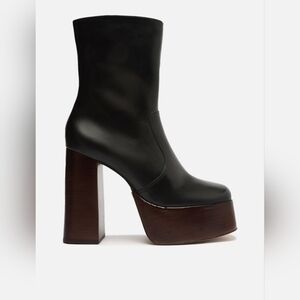 AREZZO Black Chloe Platform Boots Chunky Heel 8.5 Worn Once Sold Out In Stores!
